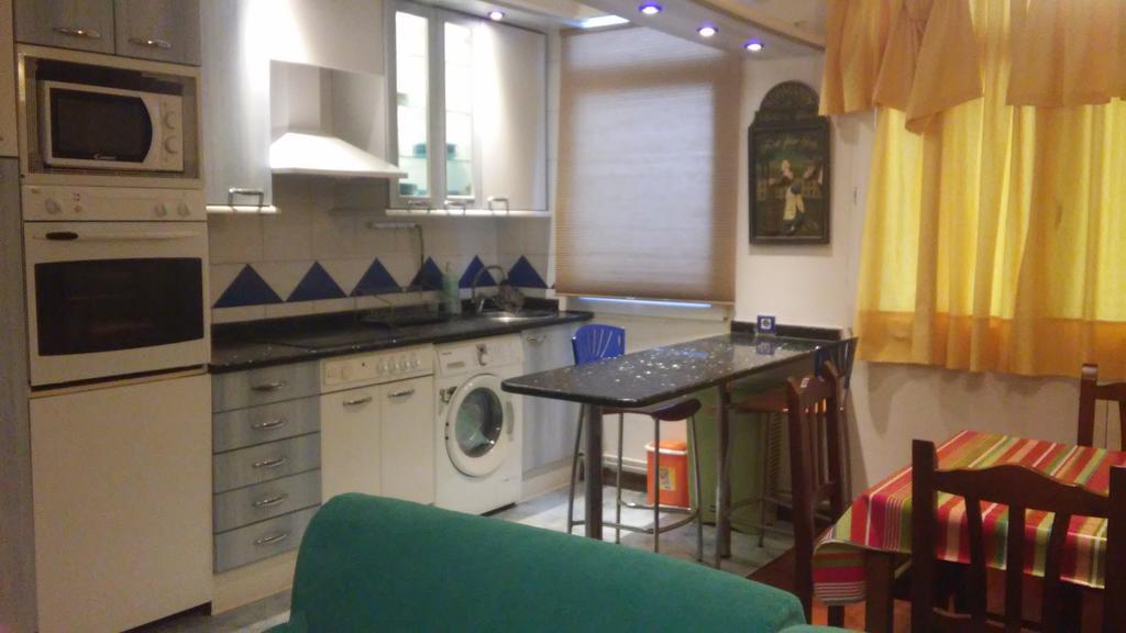 Apartamentos Vintage Menendez Pelayo Santander Esterno foto